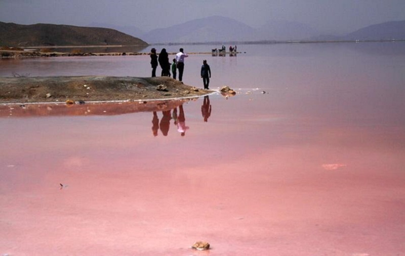 دریاچه مهارلو نمک